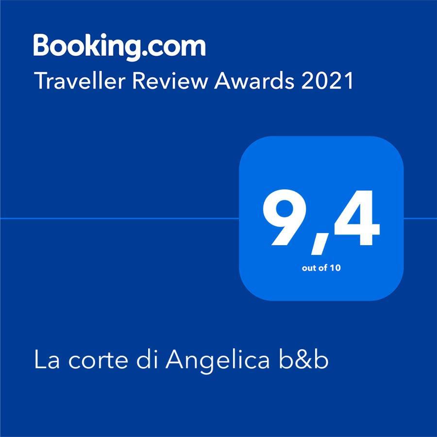 La Corte Di Angelica Sciacca Luaran gambar
