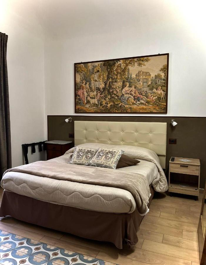 La Corte Di Angelica Sciacca Luaran gambar